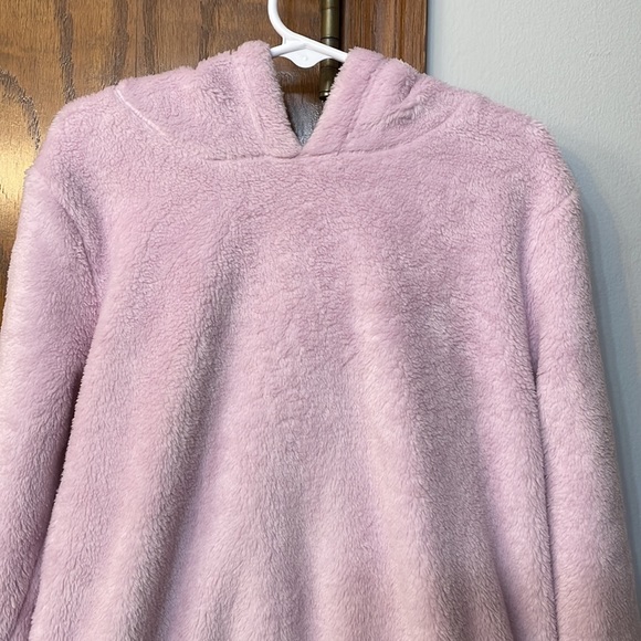 CARTERS NWOT Girls Size 6 Purple Lavender Fuzzy Soft Pullover Hoody Cozy - Picture 4 of 9